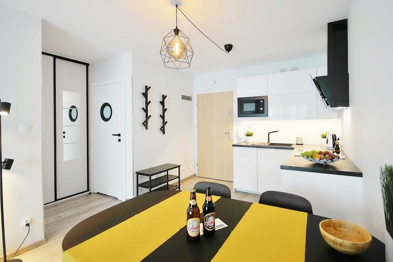 Apartament Andar Z Miejscem Parkingowym Kołobrzeg Exterior foto